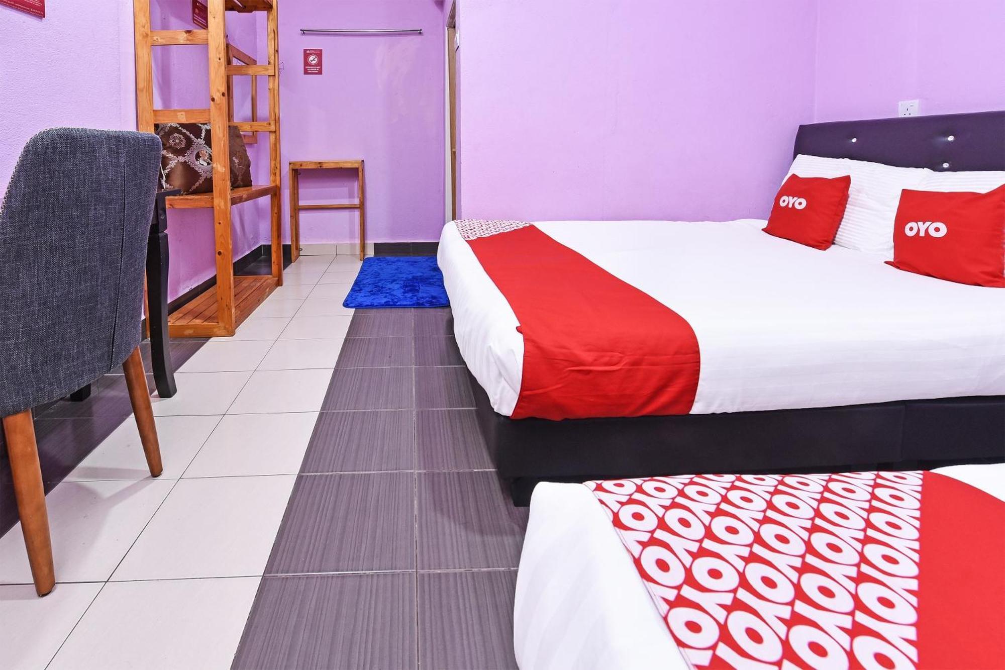 Oyo 90561 Awan Biru Motel Pantai Cenang (Langkawi) Exterior foto